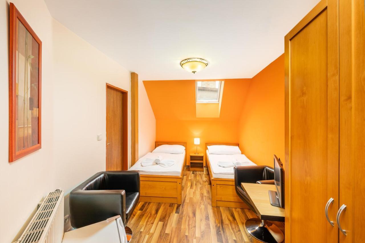 Hotel U Martina - Kocabka Рожмберк-над-Влтавой Экстерьер фото